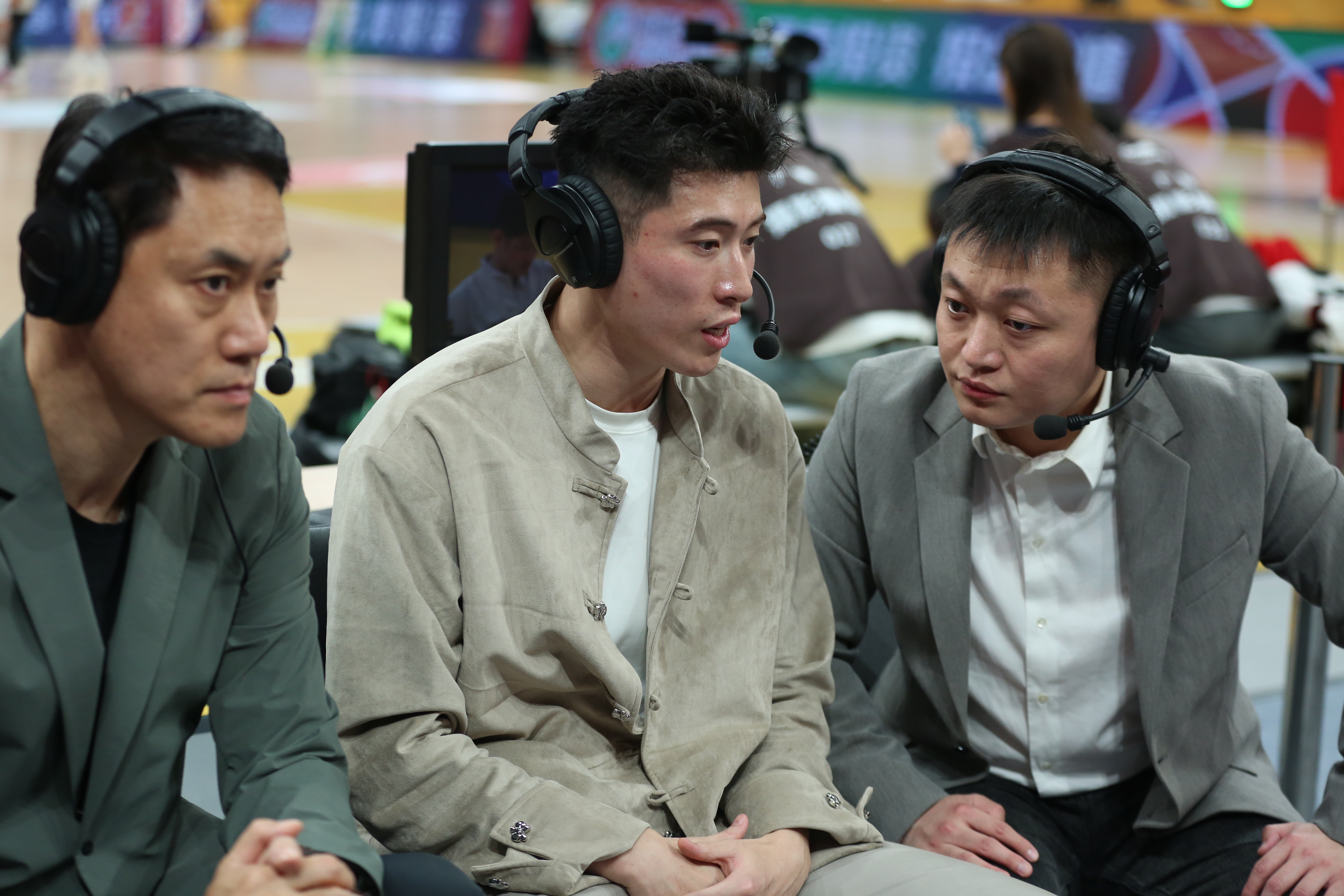 关于浙江队赛后内部沟通，志在NBA总决赛名次提升，媒体盛赞，赛程密集仍需轮换的信息-开云体育下载APP