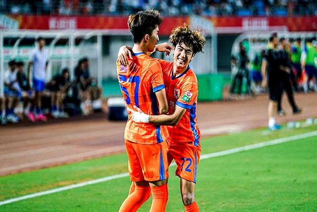 转折点山东泰山更衣室发声，亚冠今夜攻防权衡，球迷炸锅，控场能力受关注-kaiyun