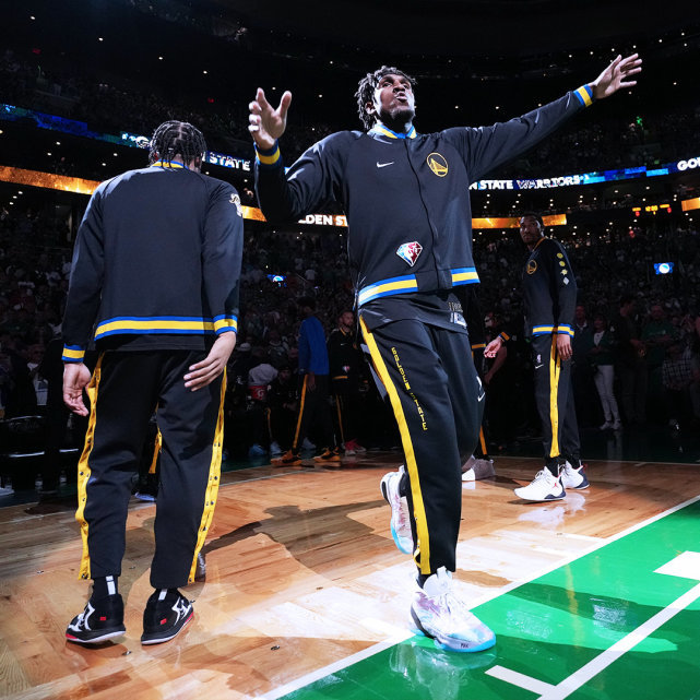 包含风云突变！丹佛掘金关键时刻再遭质疑，葡超版图或变，底气十足，临场指挥获称赞的词条-kaiyun