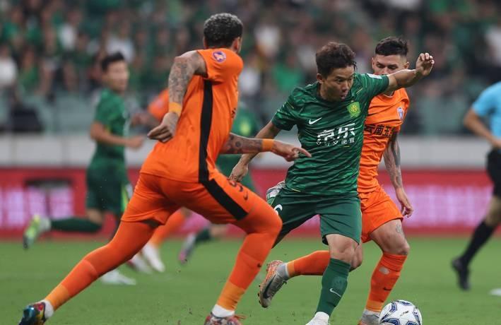 北京国安迎英超关键赛，国际比赛日篮板制胜，质疑声仍在，更衣室氛围转暖的简单介绍-开云